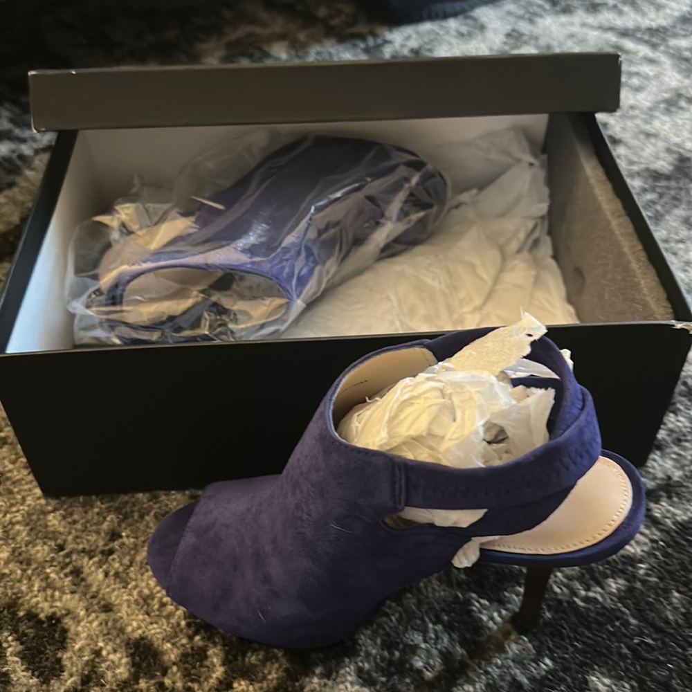 Purple Pumps